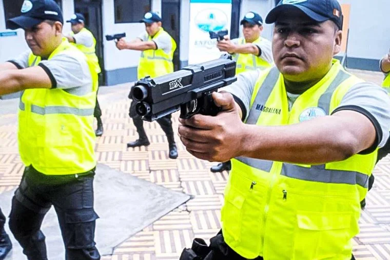 Evidencia y responsabilidad en el uso de pistolas eléctricas